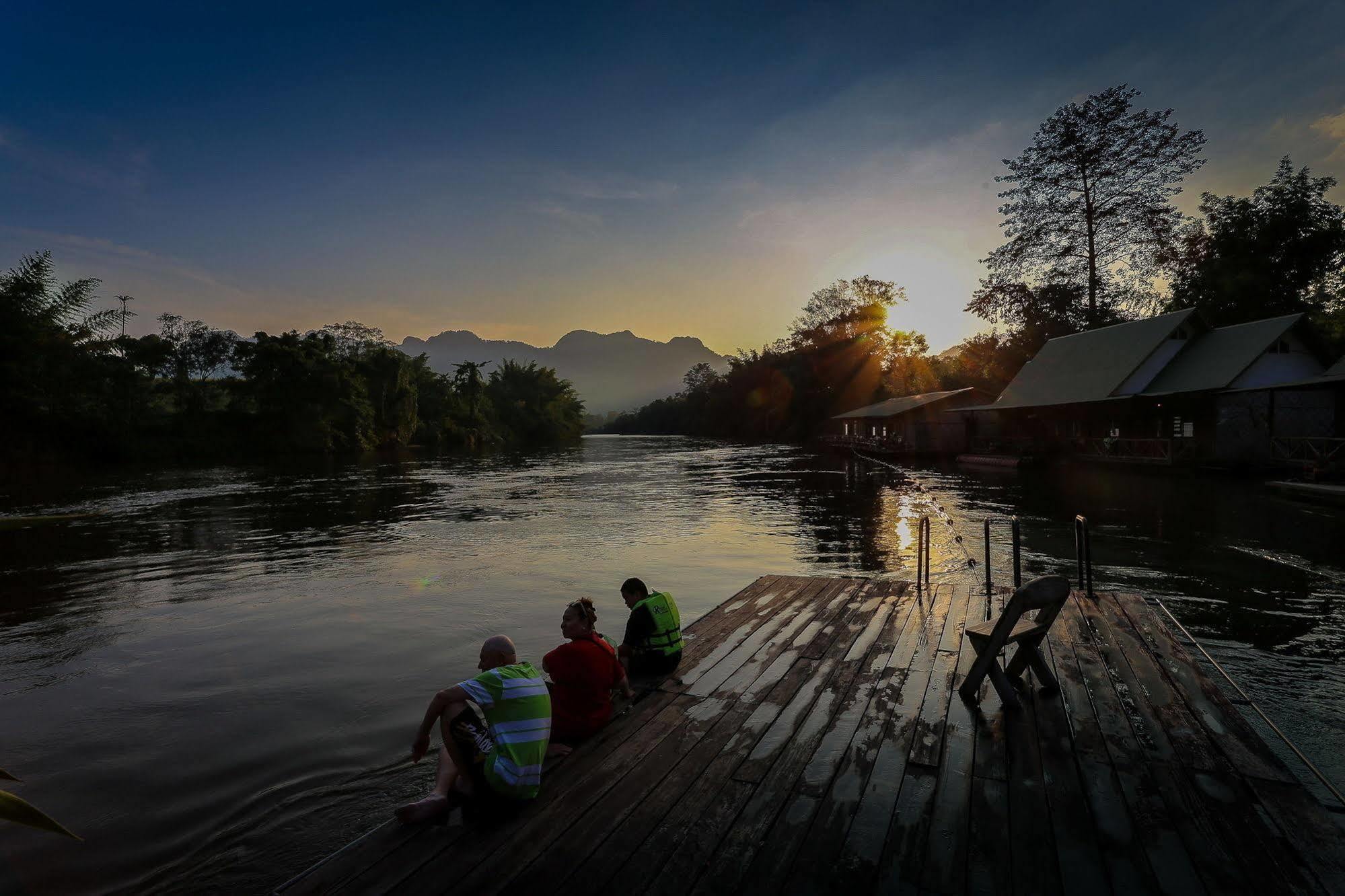 Saiyok Mantra Resort Ban Huai Maenam Noi Exterior foto